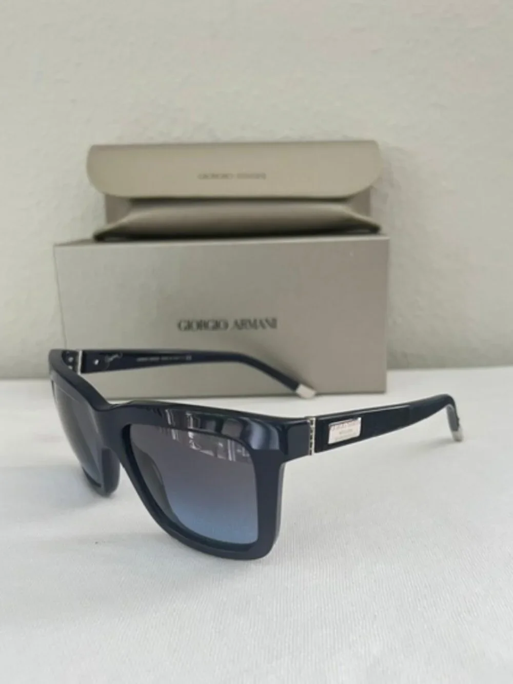 Giorgio Armani AR8024 5147 Sunglasses Navy Blue